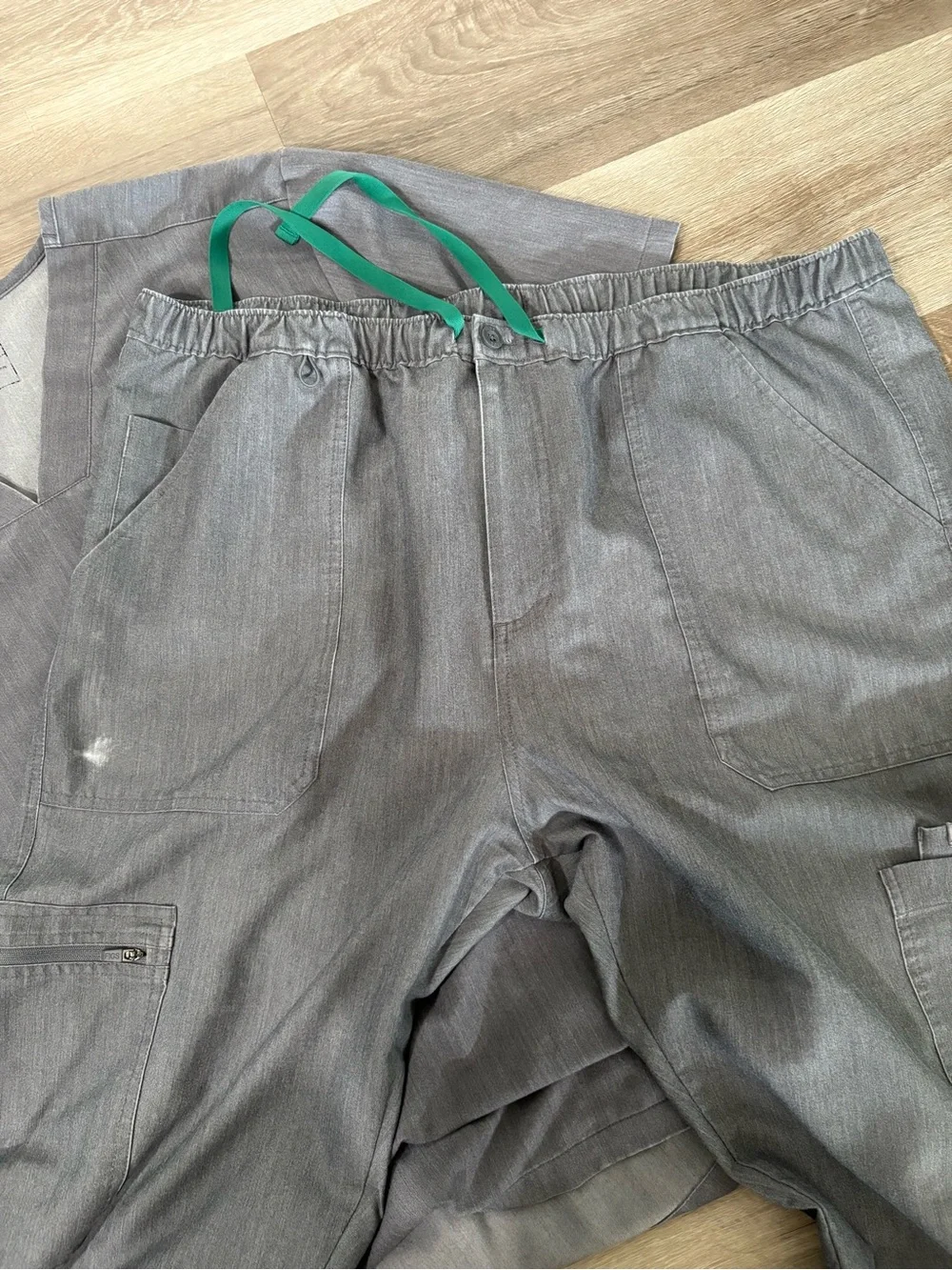 Men's Figs Gray Utility Scrub Pants - Lightweight Work Trousers